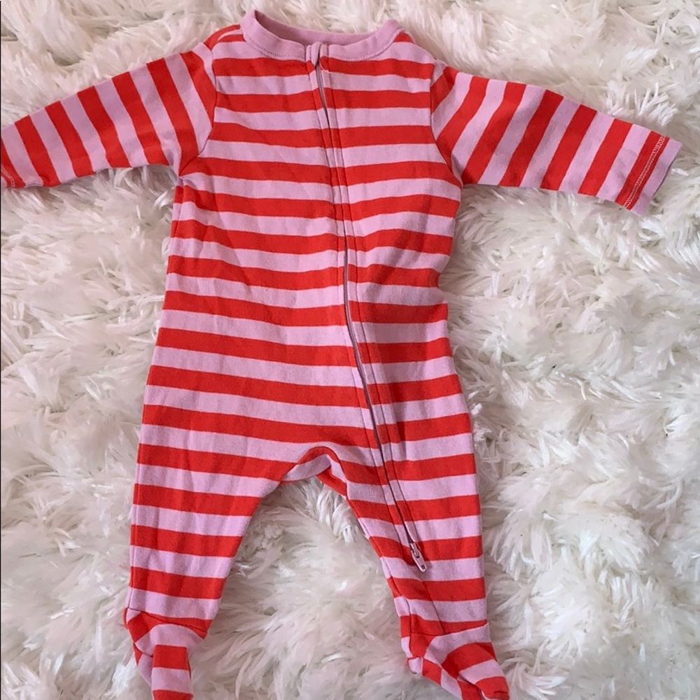 Old navy 0-3 month bunny butt sleeper